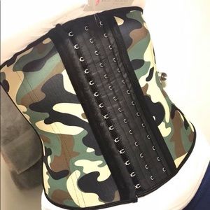 Luxx Curves Waist Trainer